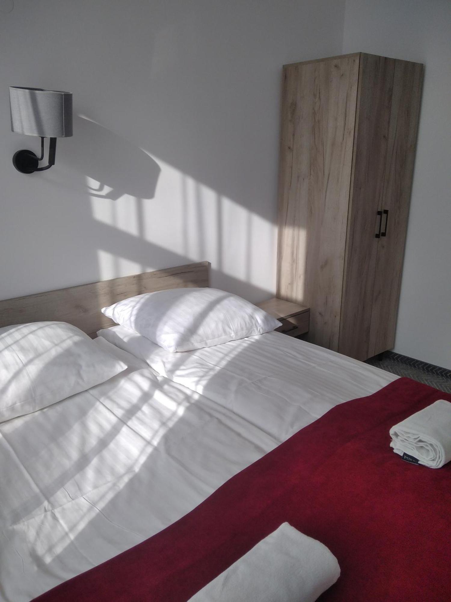 Centrum Szkoleniowo-Konferencyjne Spolem ワルシャワ エクステリア 写真