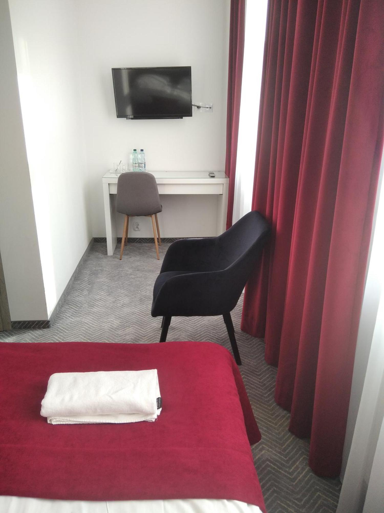 Centrum Szkoleniowo-Konferencyjne Spolem ワルシャワ エクステリア 写真